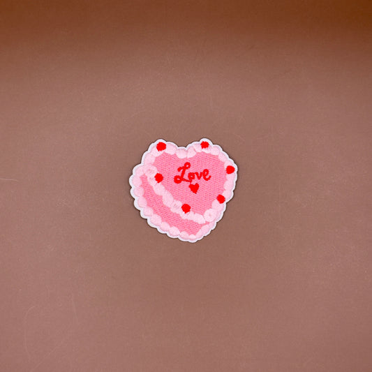 Retro decorated Love cake embroidered patch