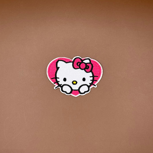 Hello Kitty face heart with bow embroidered patch